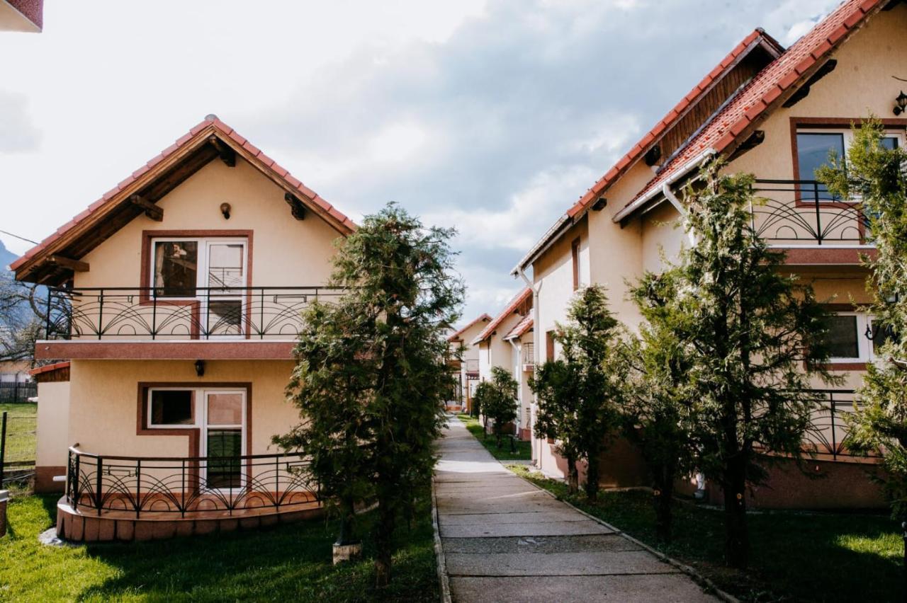 Hotel,Villas & Events Bran Bran (Brasov) Bagian luar foto