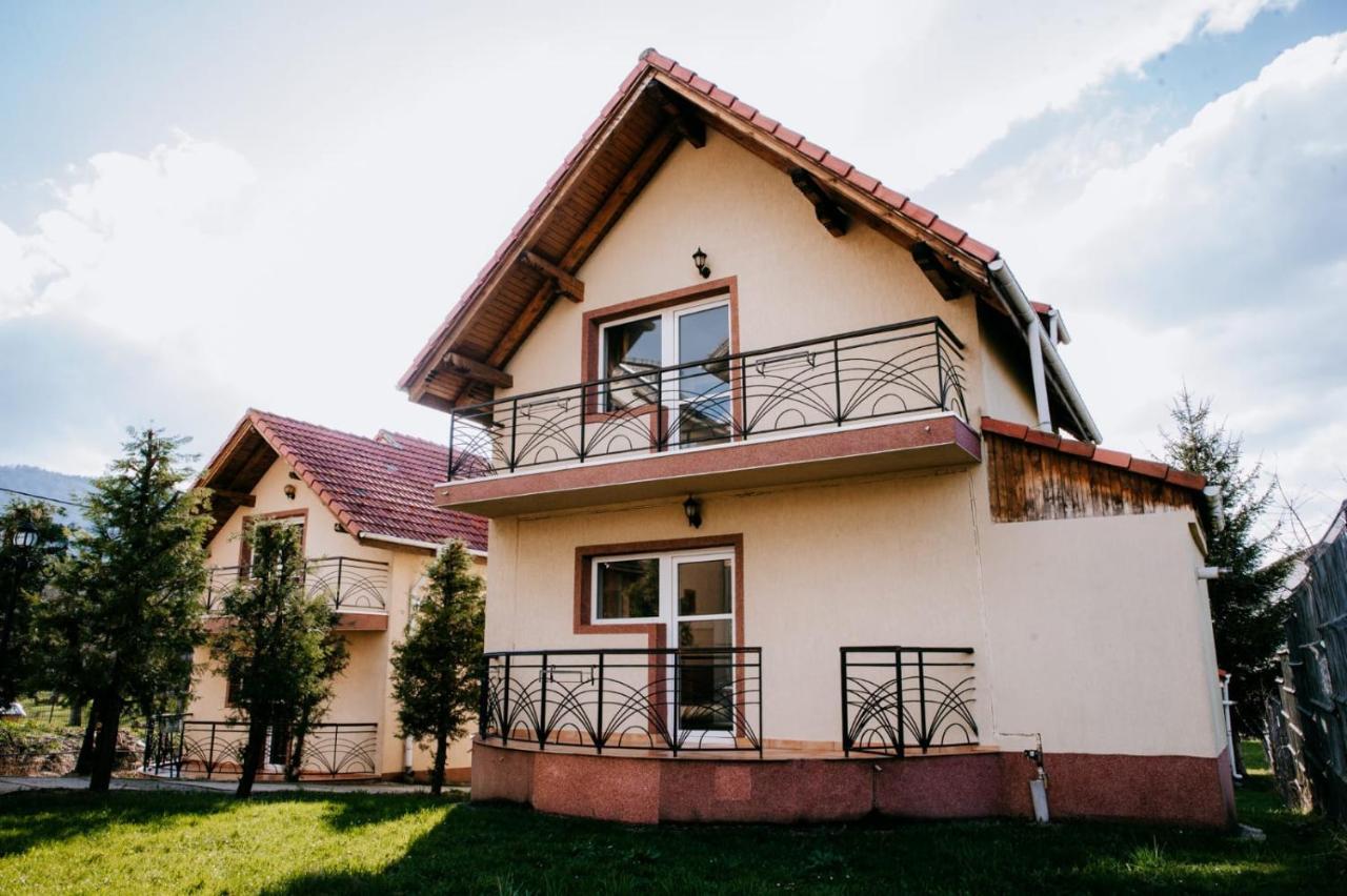 Hotel,Villas & Events Bran Bran (Brasov) Bagian luar foto